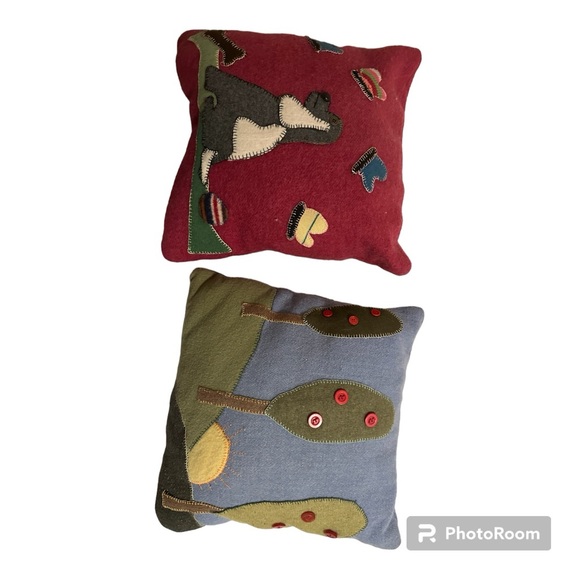 Wool Hand Enbroidered Throw Pillows - dog and apple orchard - Picture 9 of 11